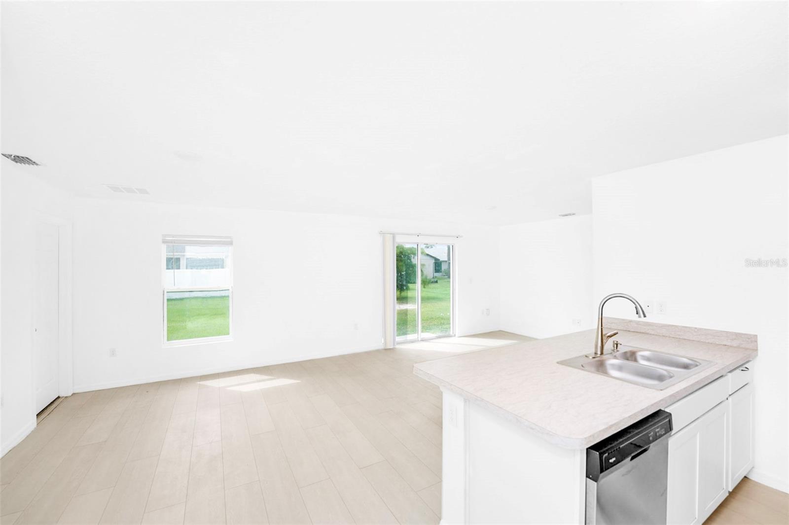 PORT ST LUCIE SEC 11 - Residential