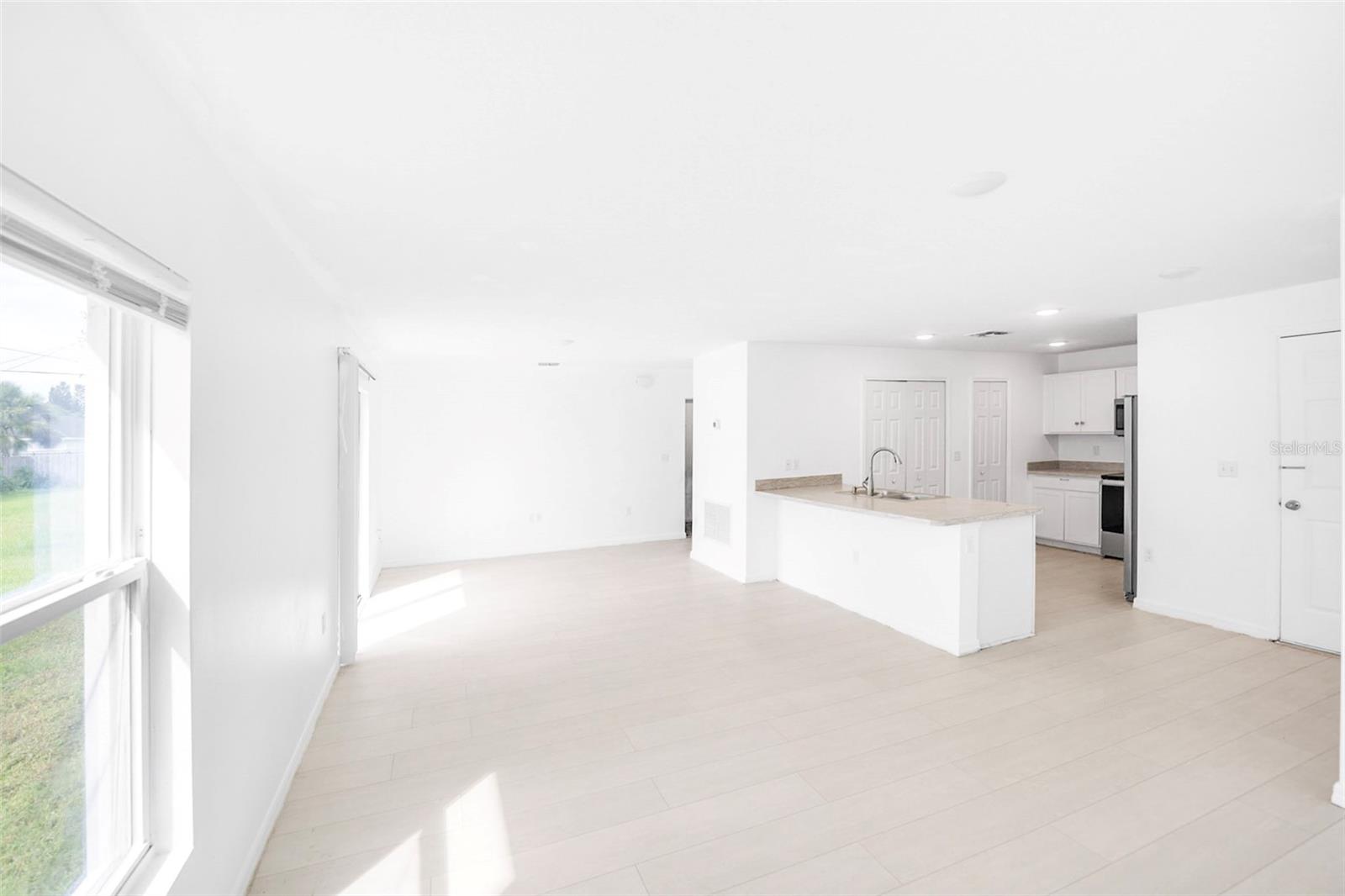 PORT ST LUCIE SEC 11 - Residential