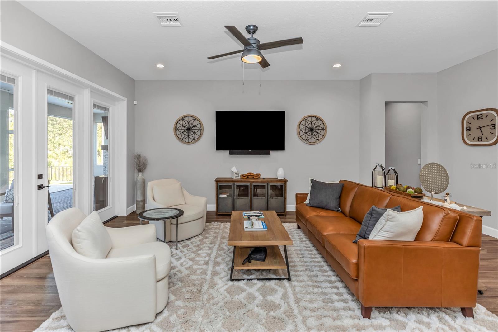 CAPE ORLANDO ESTATES - Residential