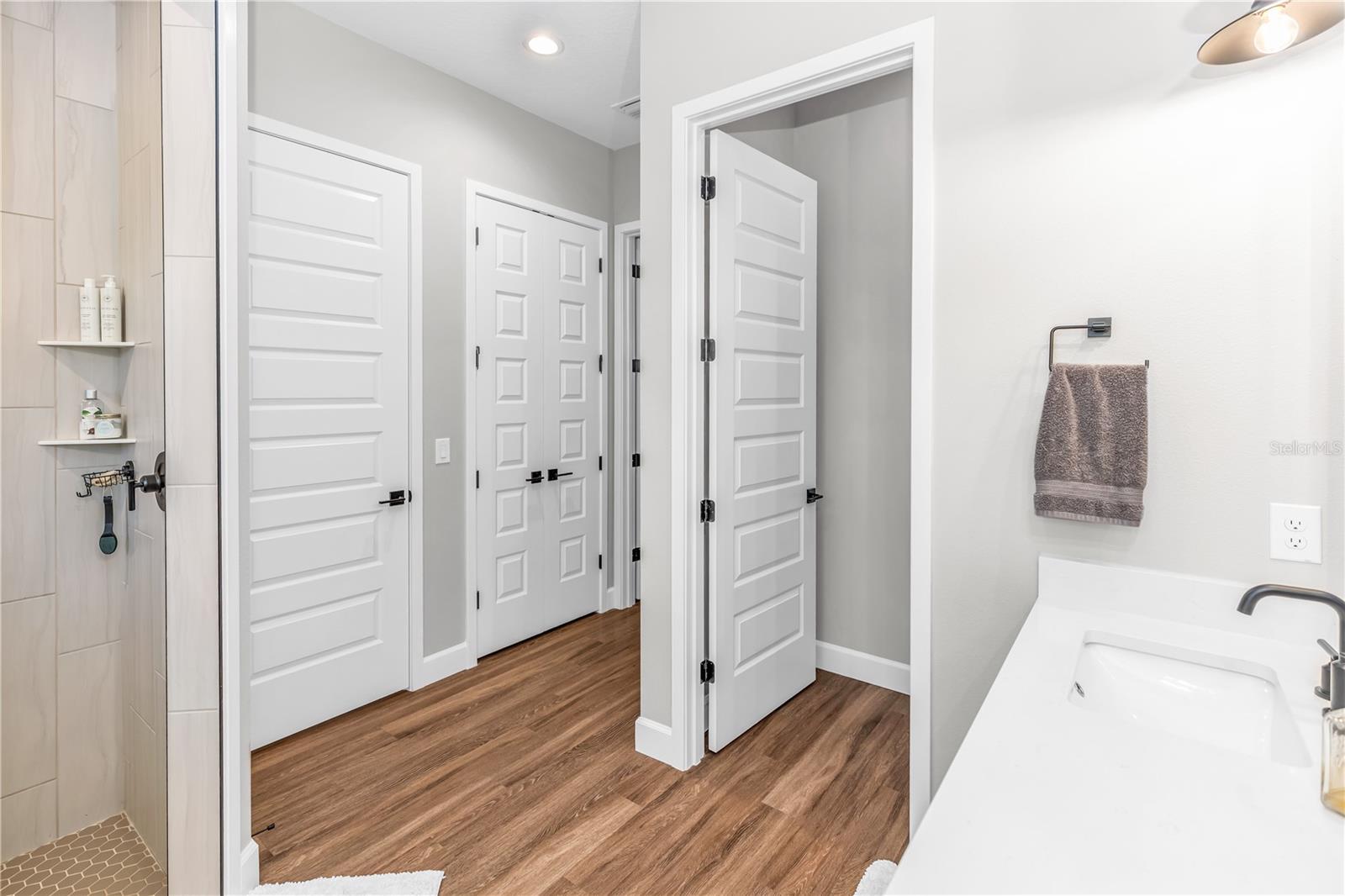 CAPE ORLANDO ESTATES - Residential