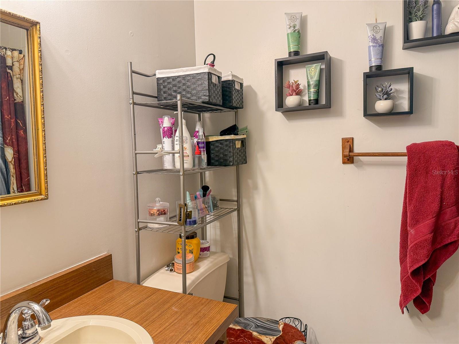 LOGAN GATE VILLAGE PH 3 UN 3 - Residential