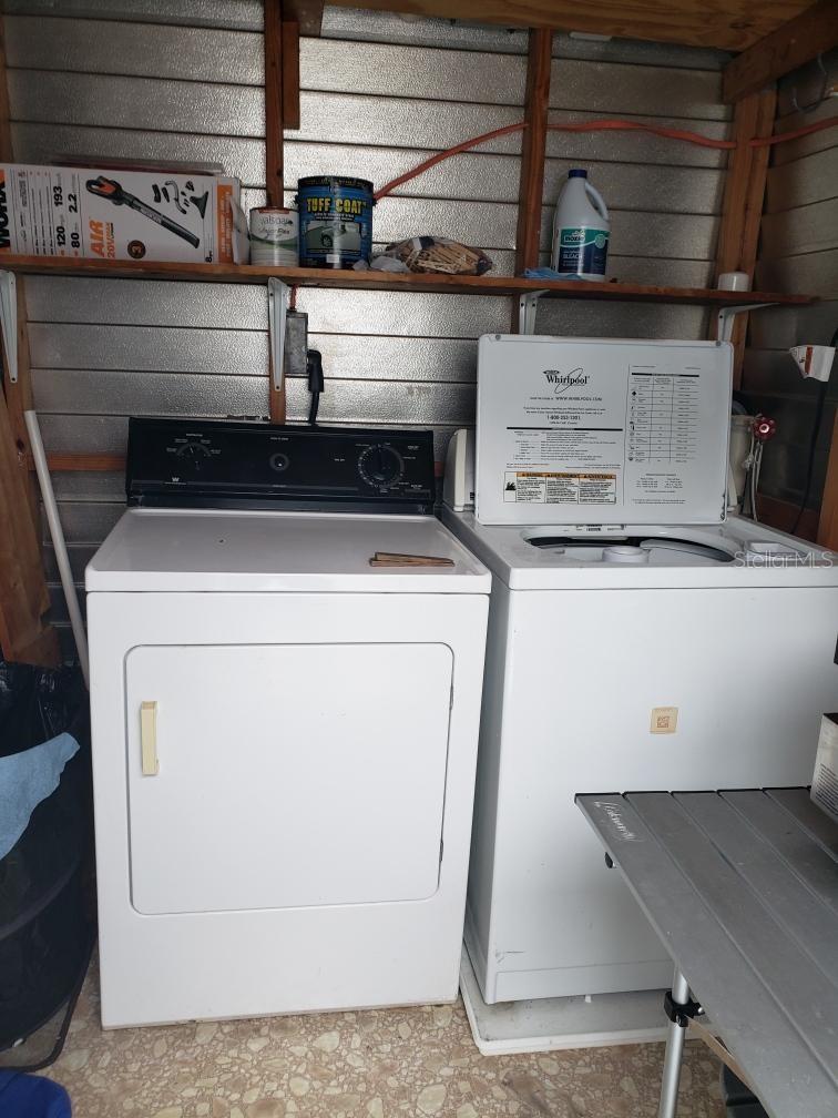 CENTER CREST R V PARK - Land