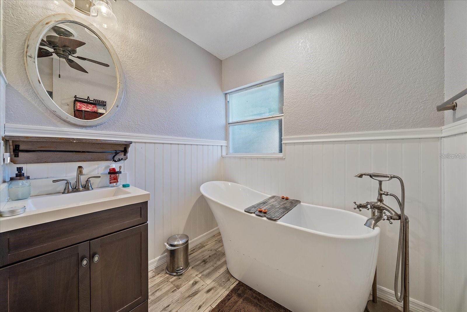 CAROLINA ESTATES - Residential