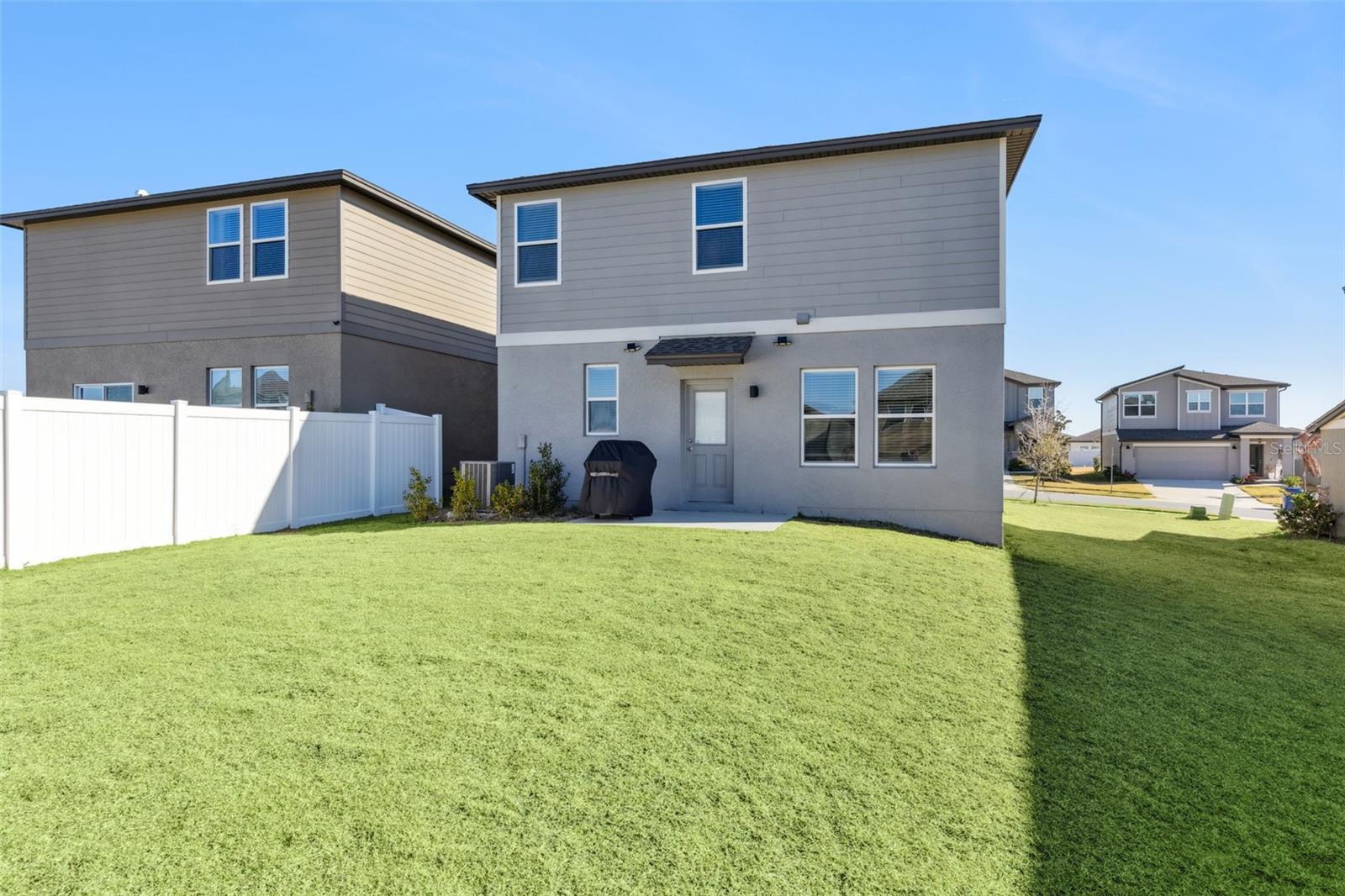 VILLAGES/MINNEOLA HILLS PH 2B - Residential