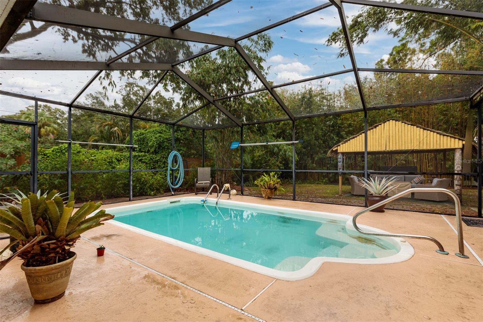 LAKE PEARL ESTATES U - Residential