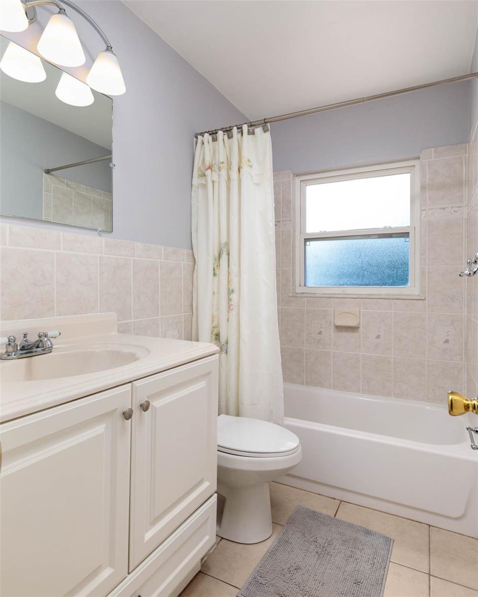 LAKE PEARL ESTATES U - Residential