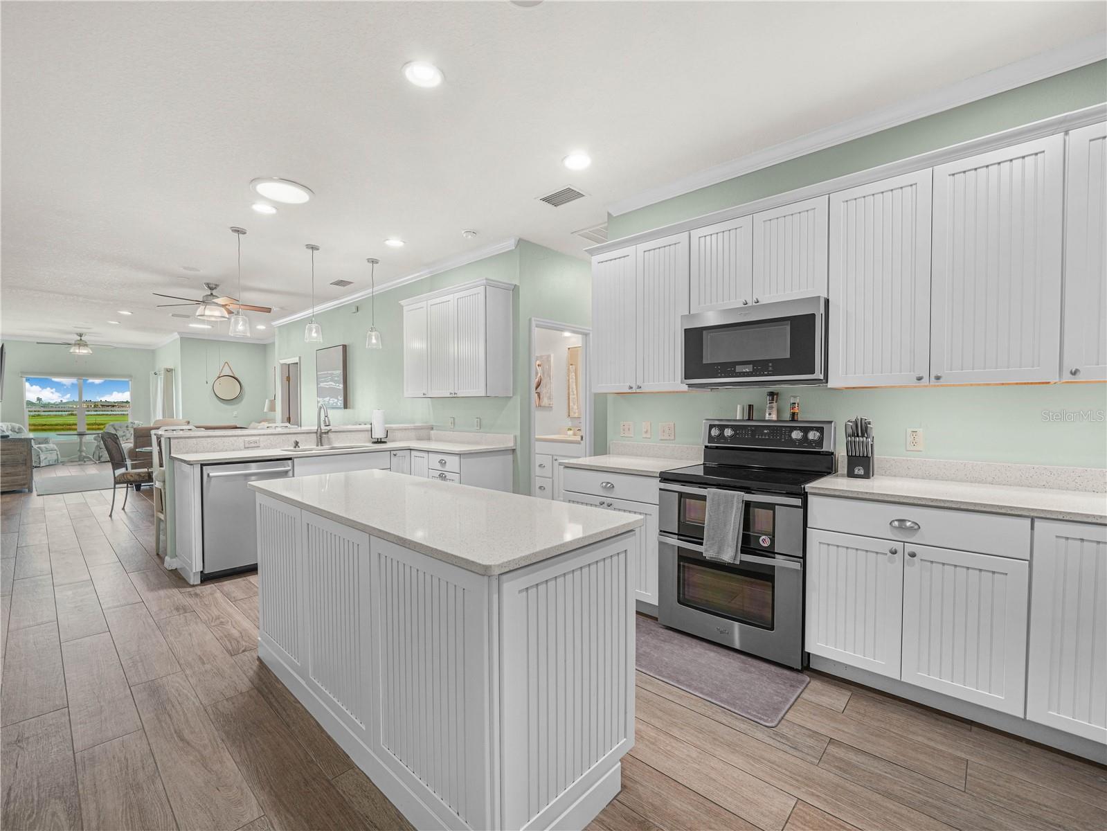 LAKE ASHTON GOLF CLUB PH 02 - Residential