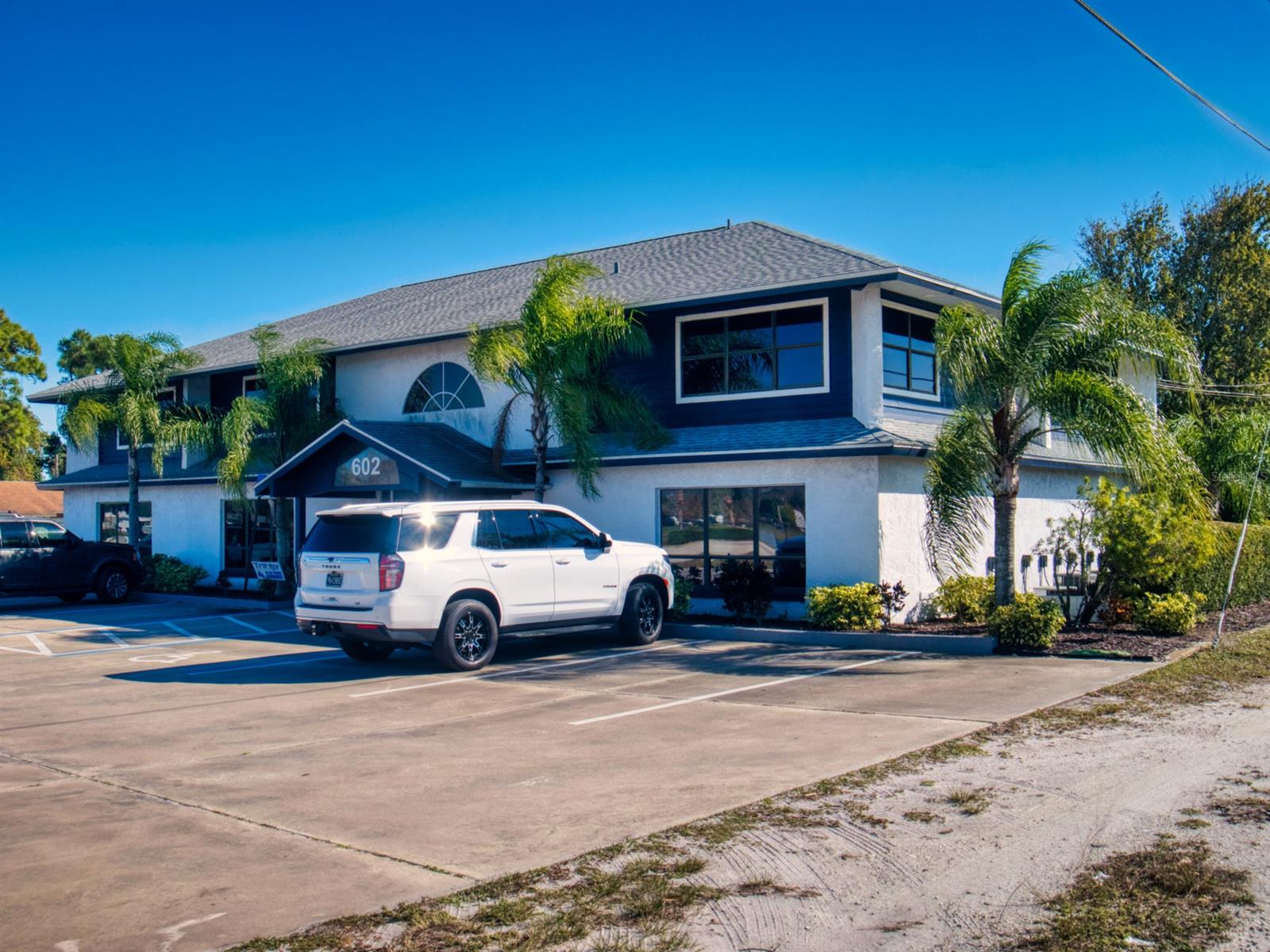 Florida Shores 01 - Commercial Lease
