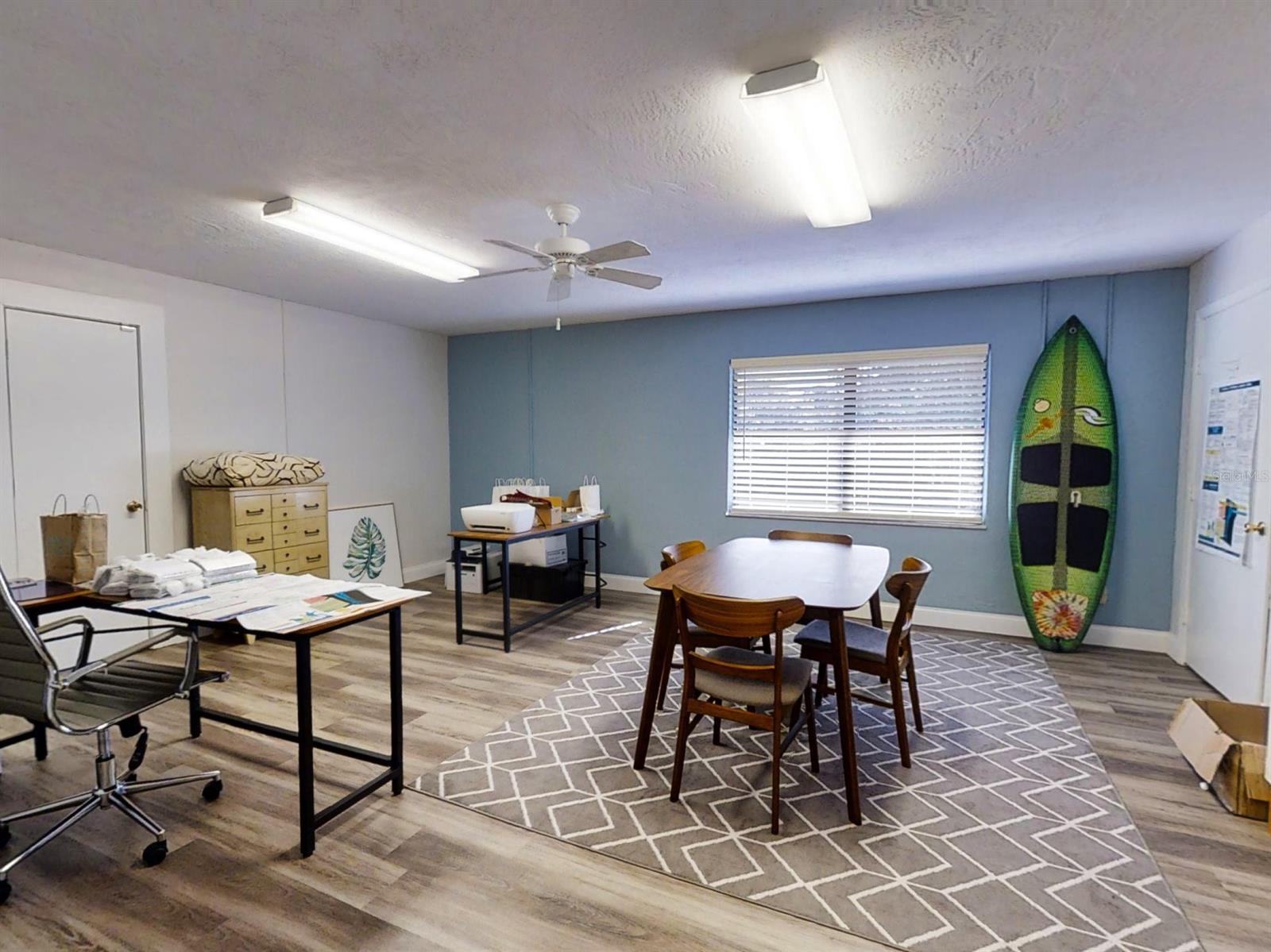 Florida Shores 01 - Commercial Lease