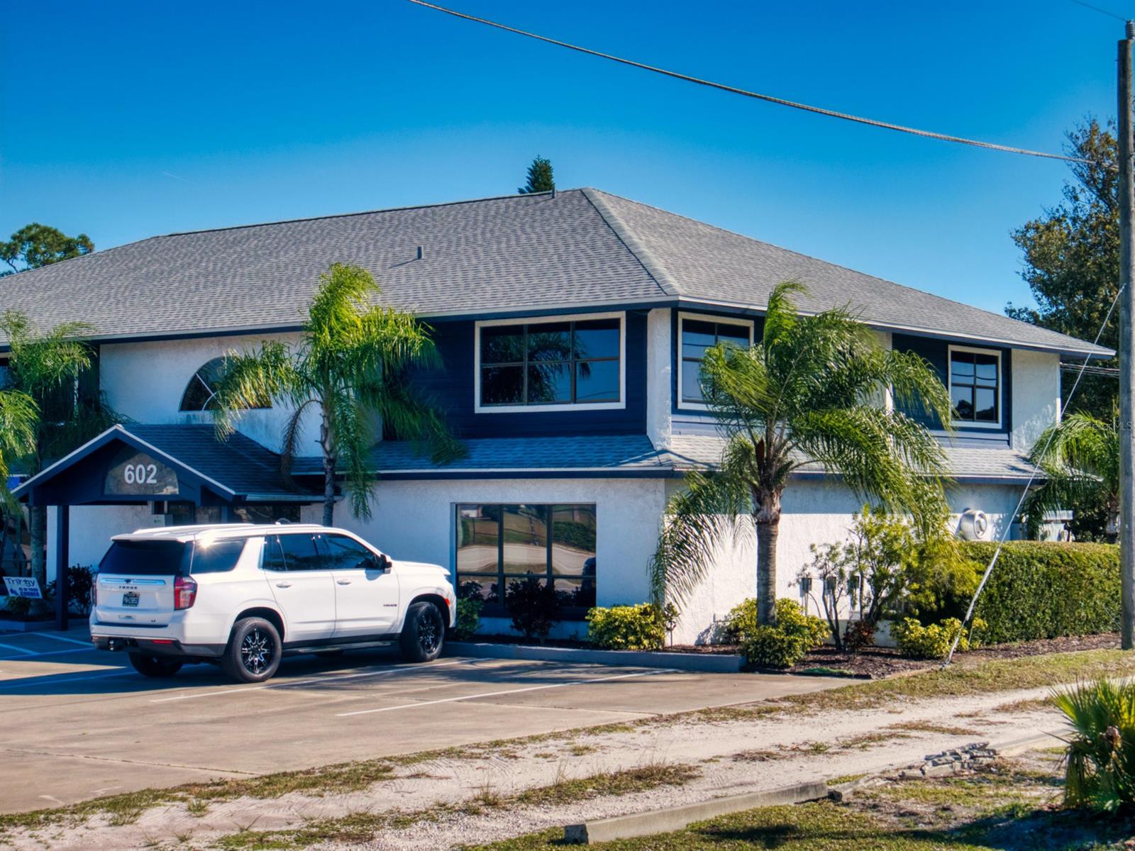 Florida Shores 01 - Commercial Lease