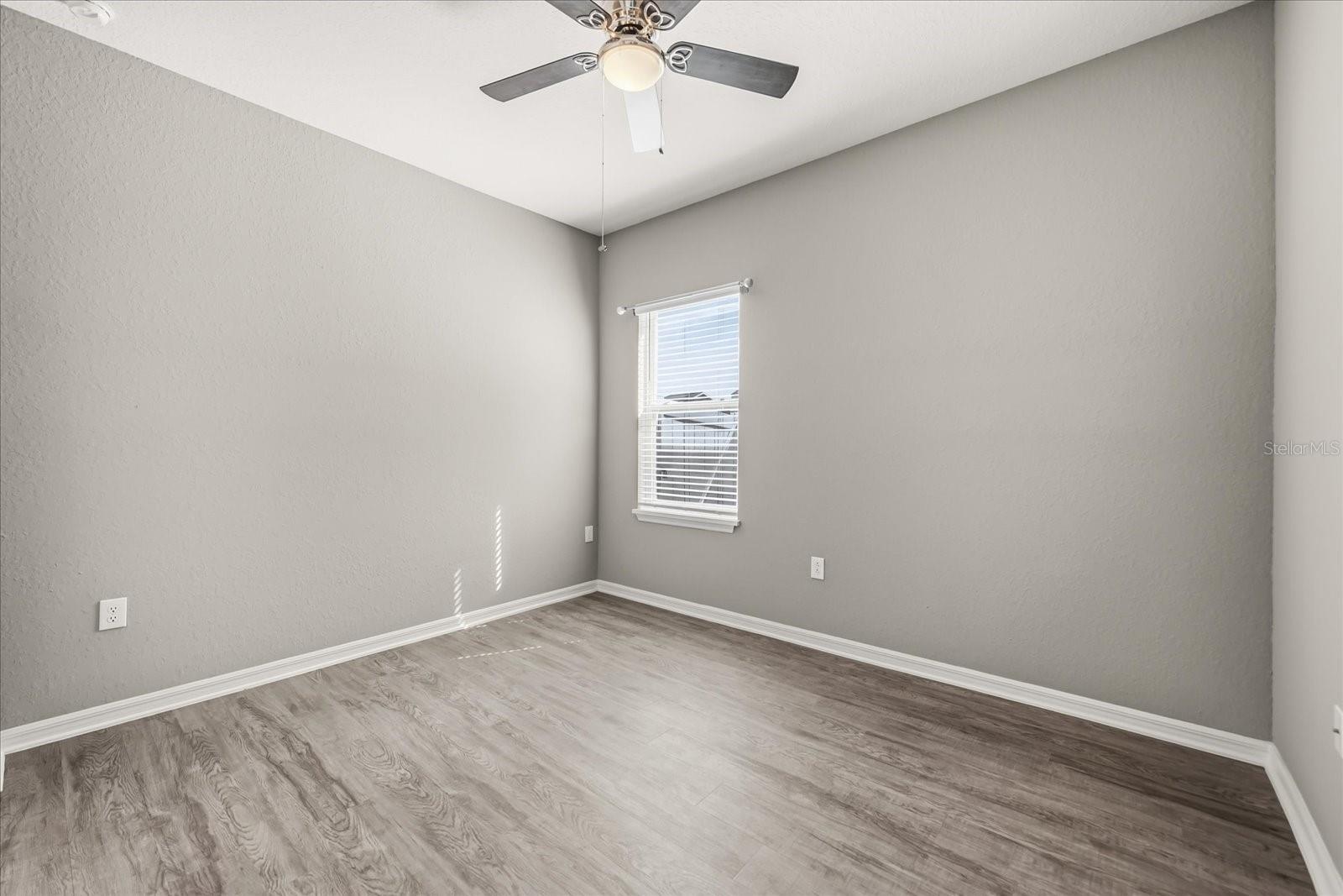 ASTONIA - Residential