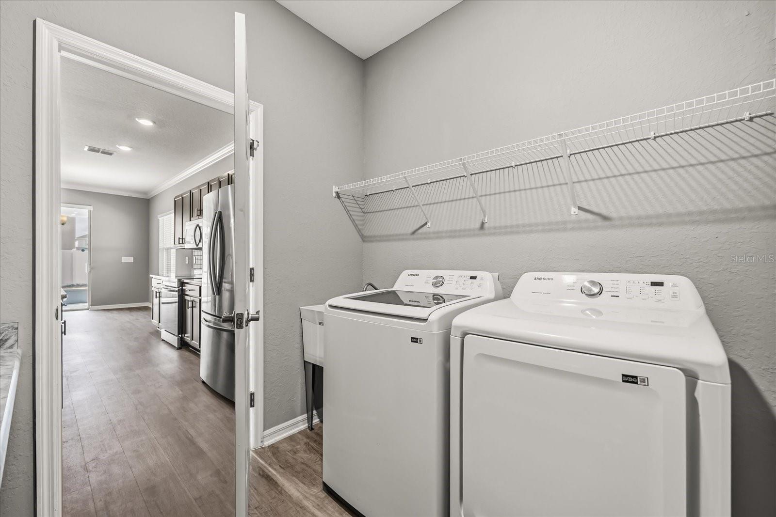 ASTONIA - Residential