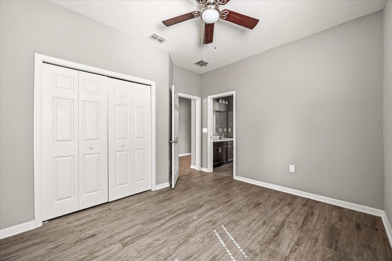 ASTONIA - Residential