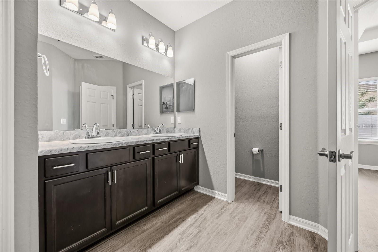 ASTONIA - Residential