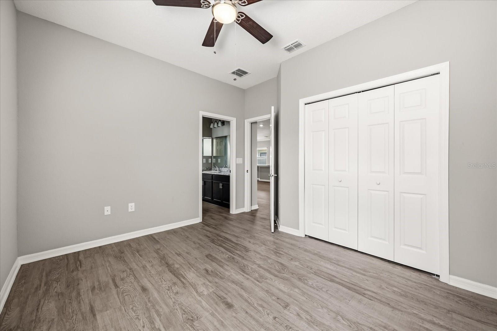 ASTONIA - Residential