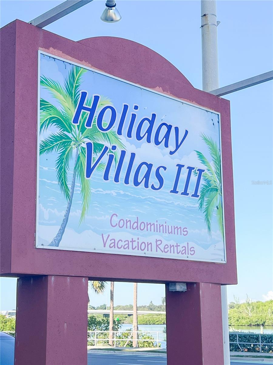 HOLIDAY VILLAS 3 - Residential