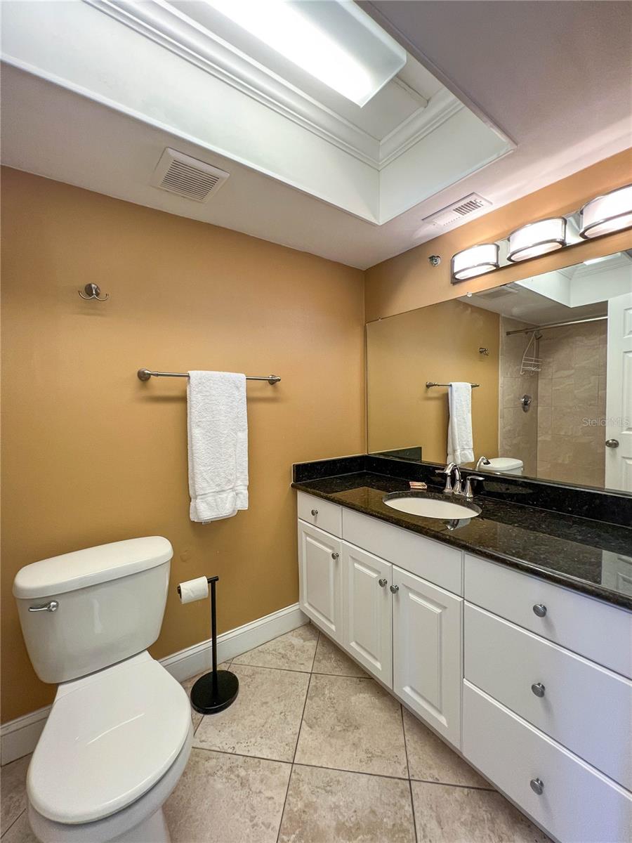 HOLIDAY VILLAS 3 - Residential