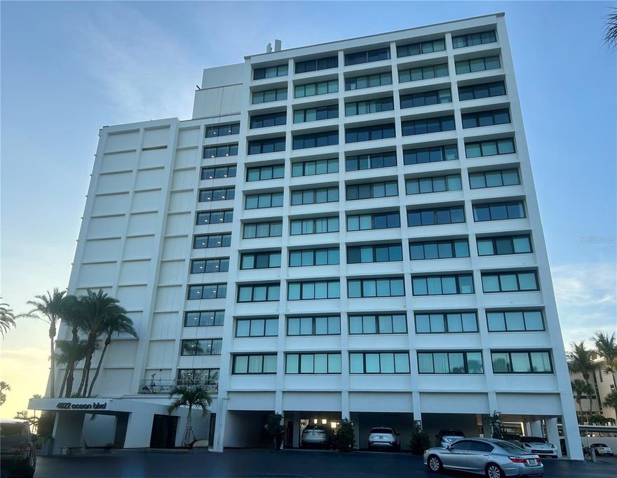 This condominium at Siesta Towers offers two master suites. Welcome to this extraordinary living experience and location where every day you can enjoy the gulf views and the palm trees dotting the horizon. Swim and relax in the heated outdoor pool that sits right on the waterfront. Enjoy a drink on the cocktail pier while you watch the dolphins swim or bask in the glowing light of the stunning sunsets. Includes gym, fishing pier, BBQ, club house, and bike storage.
Located on Siesta Key on the water, close to public beach access and Siesta Key Village. Many local beaches, parks, nature preserves, and bird sanctuary's close by.  
This turnkey fully furnished condo offers serene personal space, ample storage, walk in closet, lots of natural light, brand-new hurricane doors, eat in kitchen, dining room, living room, and office area. Designated parking space.