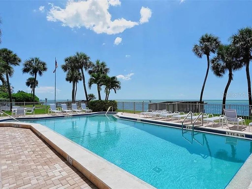 Photo of 4822 Ocean Boulevard #3D, Sarasota, FL 34242 (MLS # O6406435)