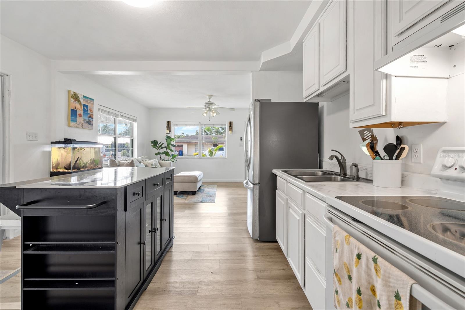 SARASOTA SPRINGS - Residential