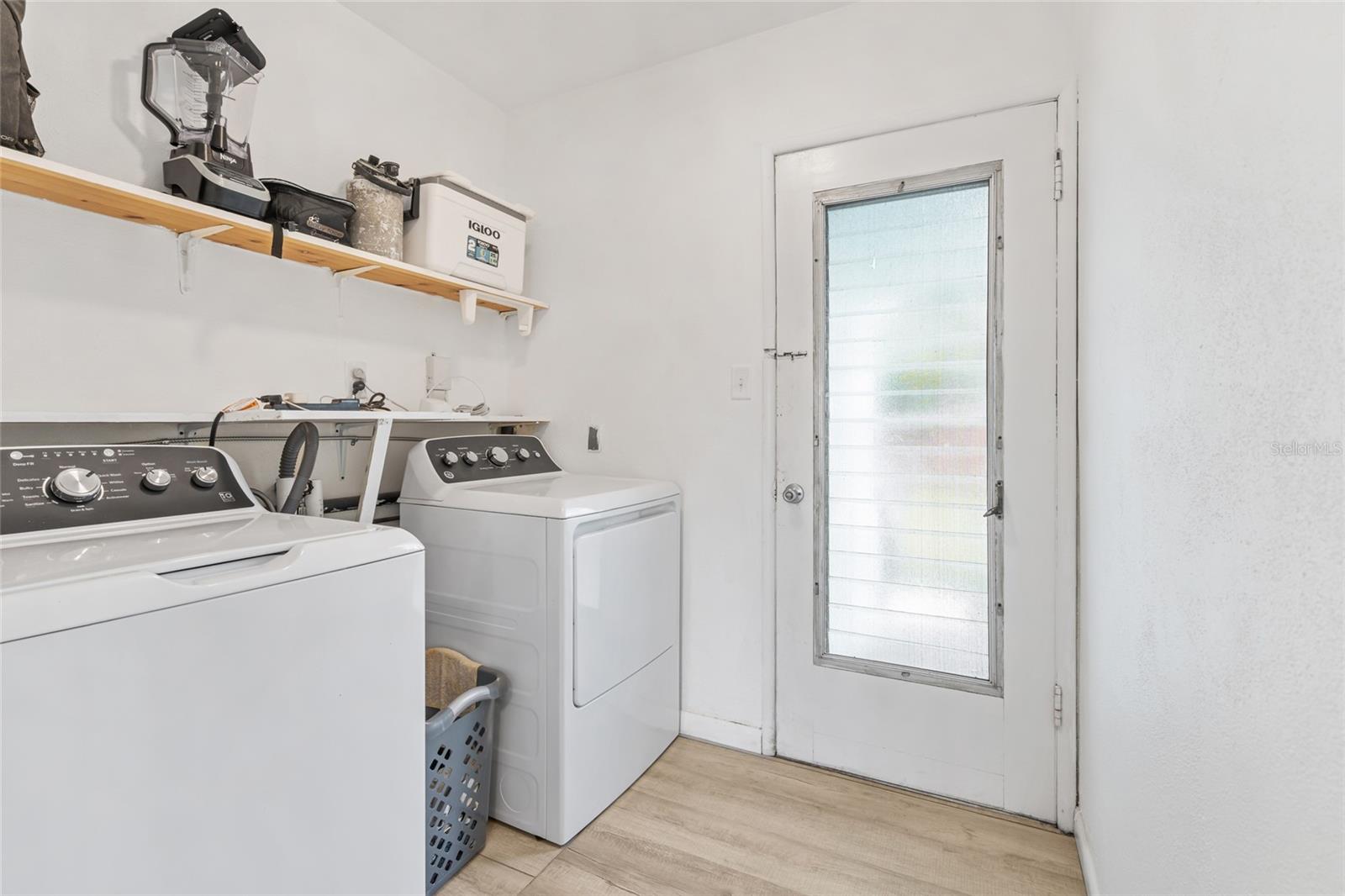 SARASOTA SPRINGS - Residential