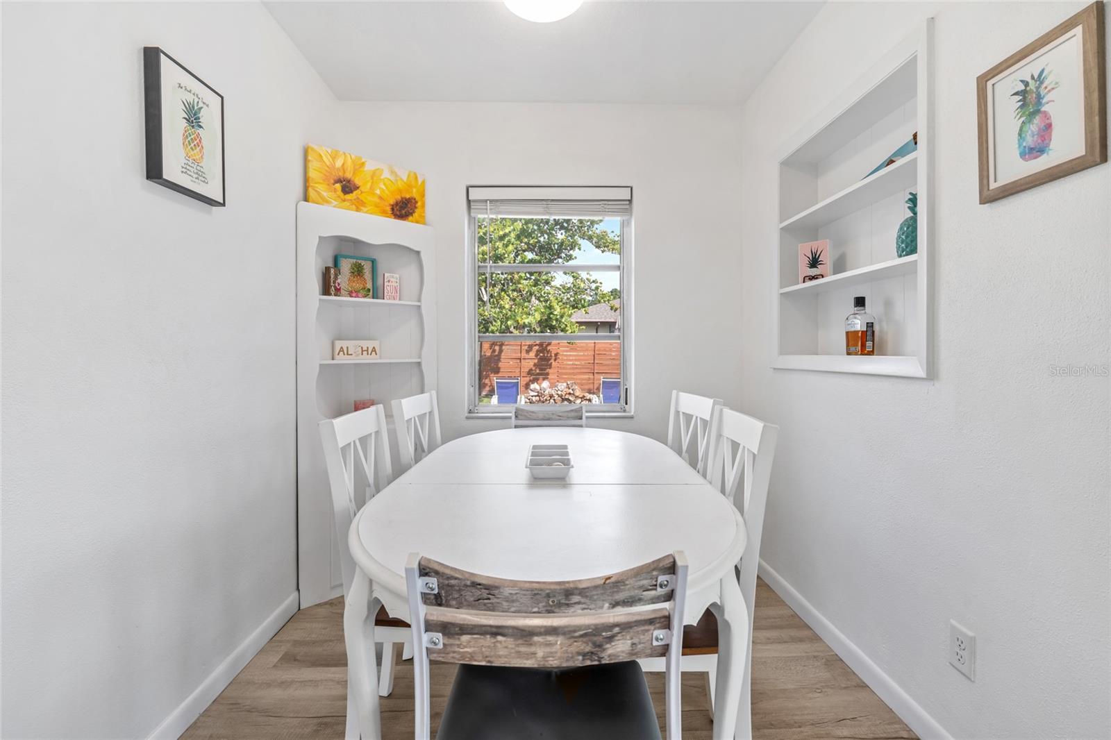 SARASOTA SPRINGS - Residential