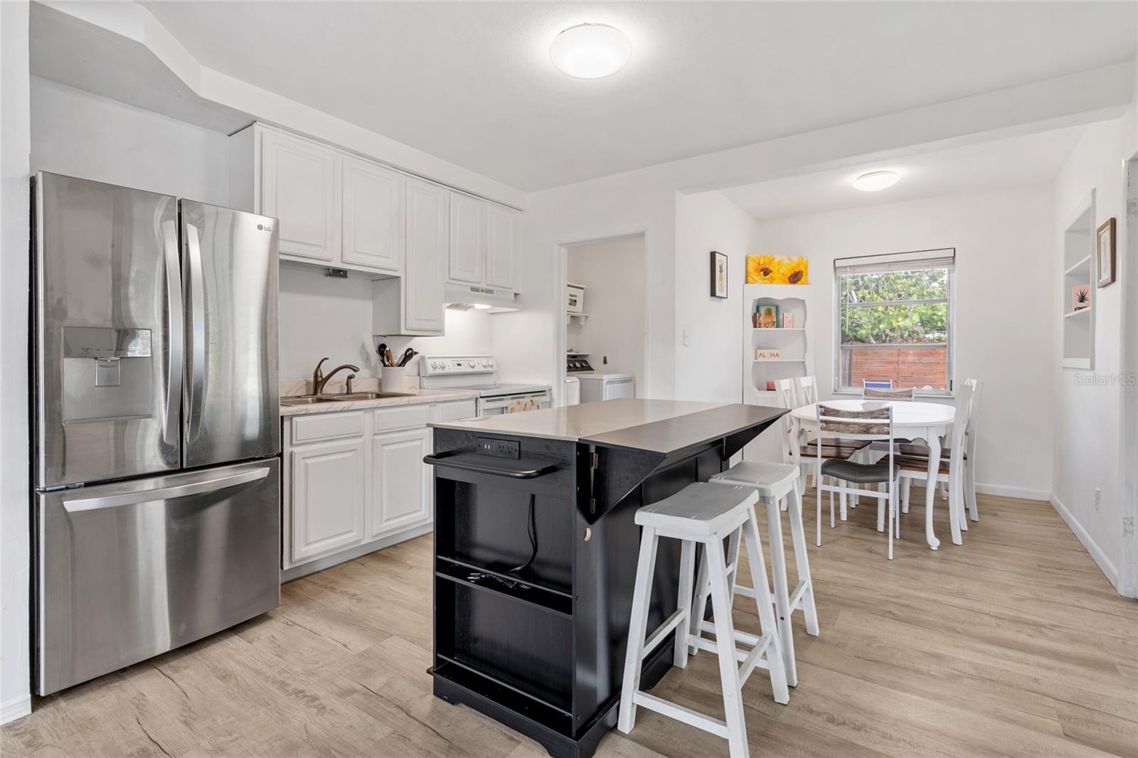 SARASOTA SPRINGS - Residential