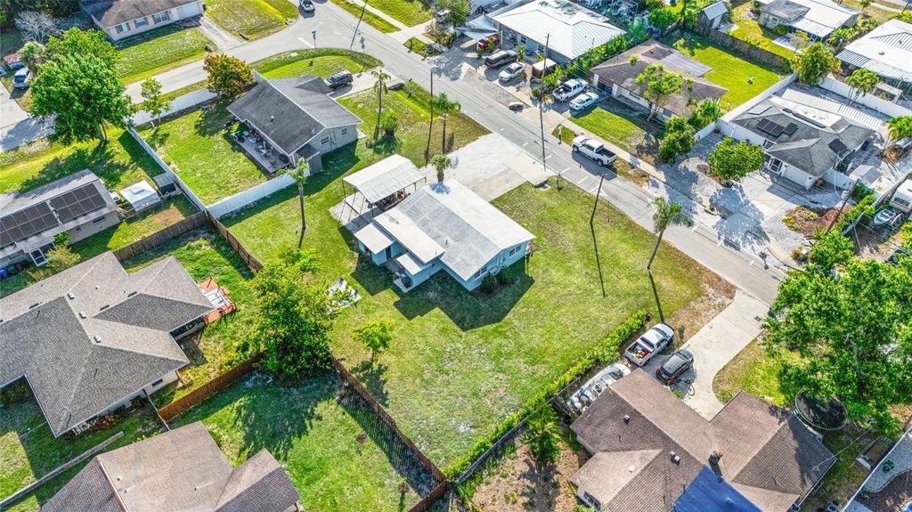 Photo of 4519 Brooksdale Drive, Sarasota, FL 34232 (MLS # A4654321)