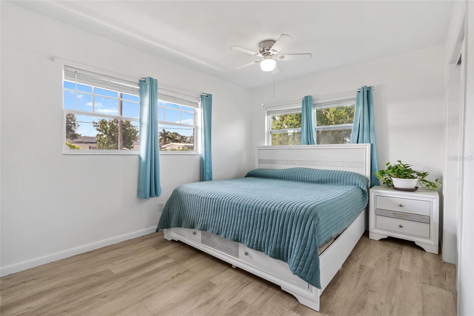 SARASOTA SPRINGS - Residential