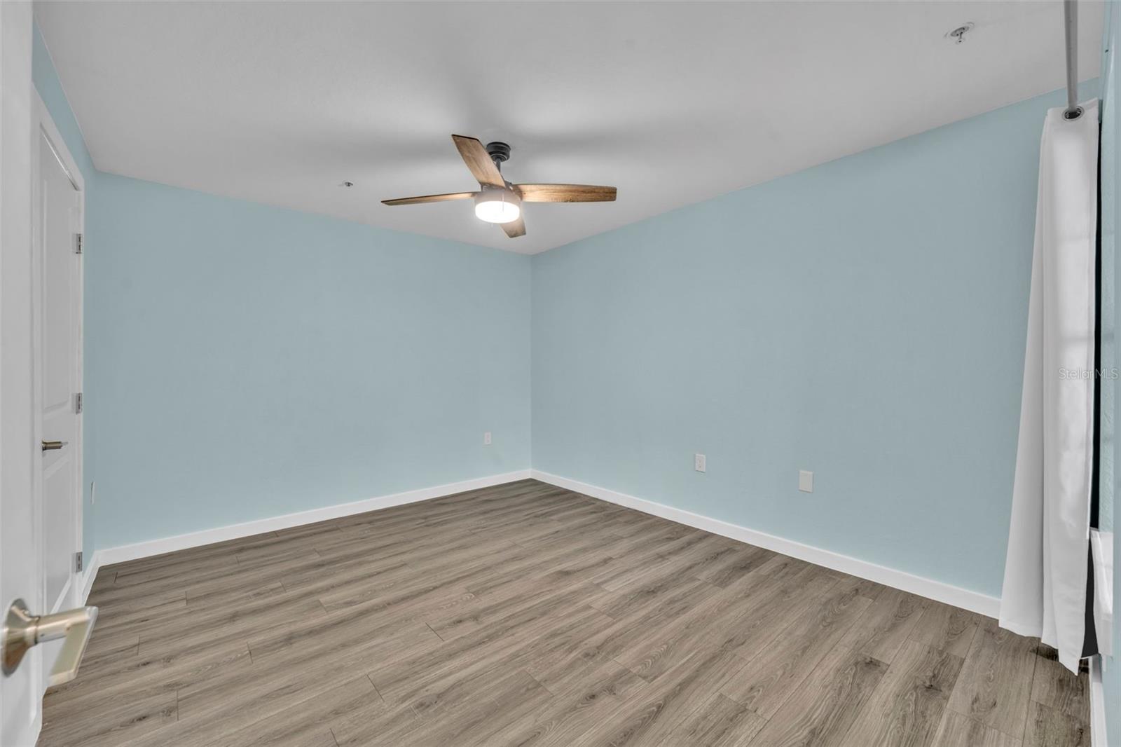 CHARLES TOWNE/PK CENTRAL CONDO - Residential
