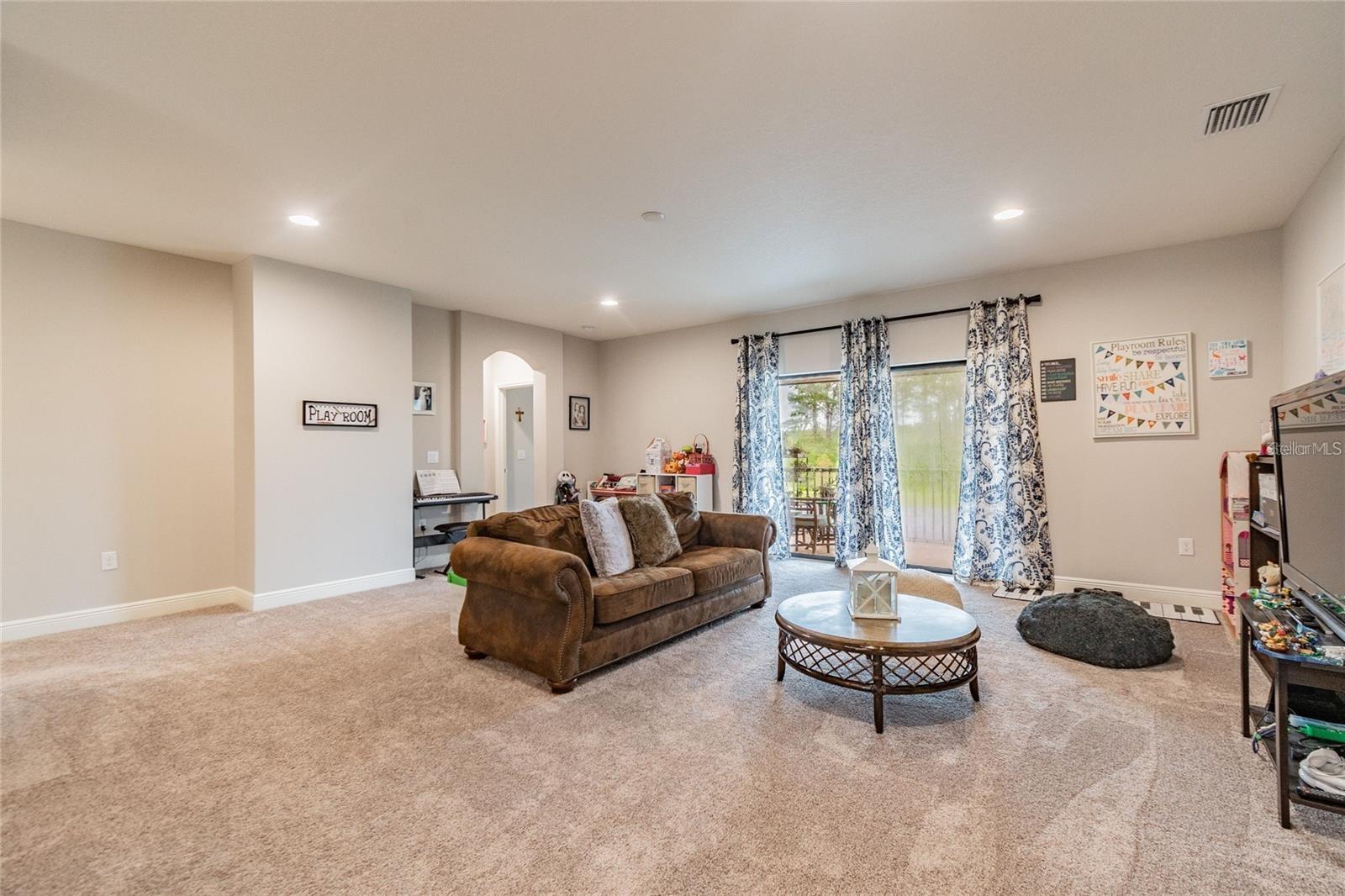 LAKESHORE RANCH PH I - Residential Lease