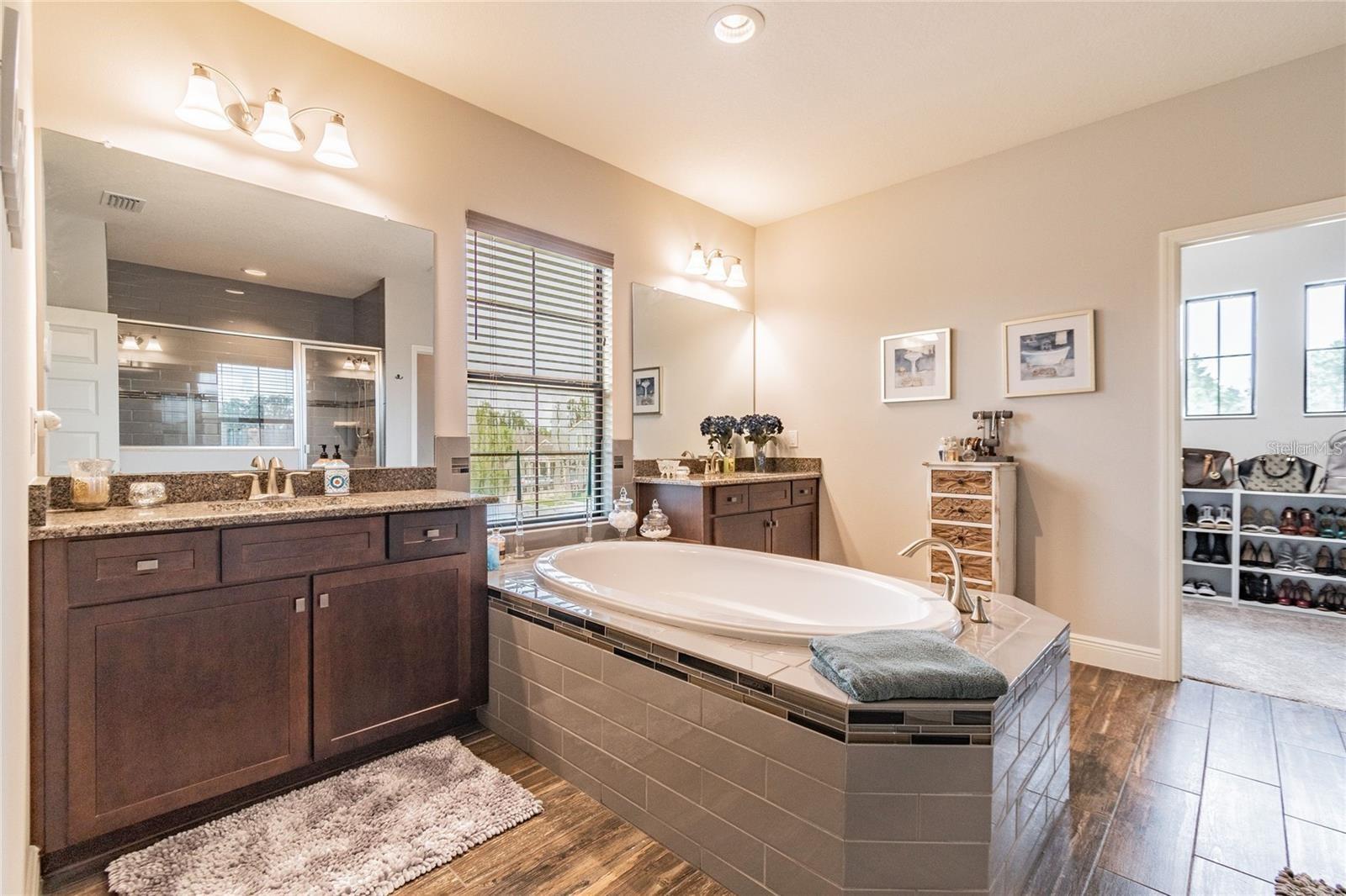 LAKESHORE RANCH PH I - Residential Lease