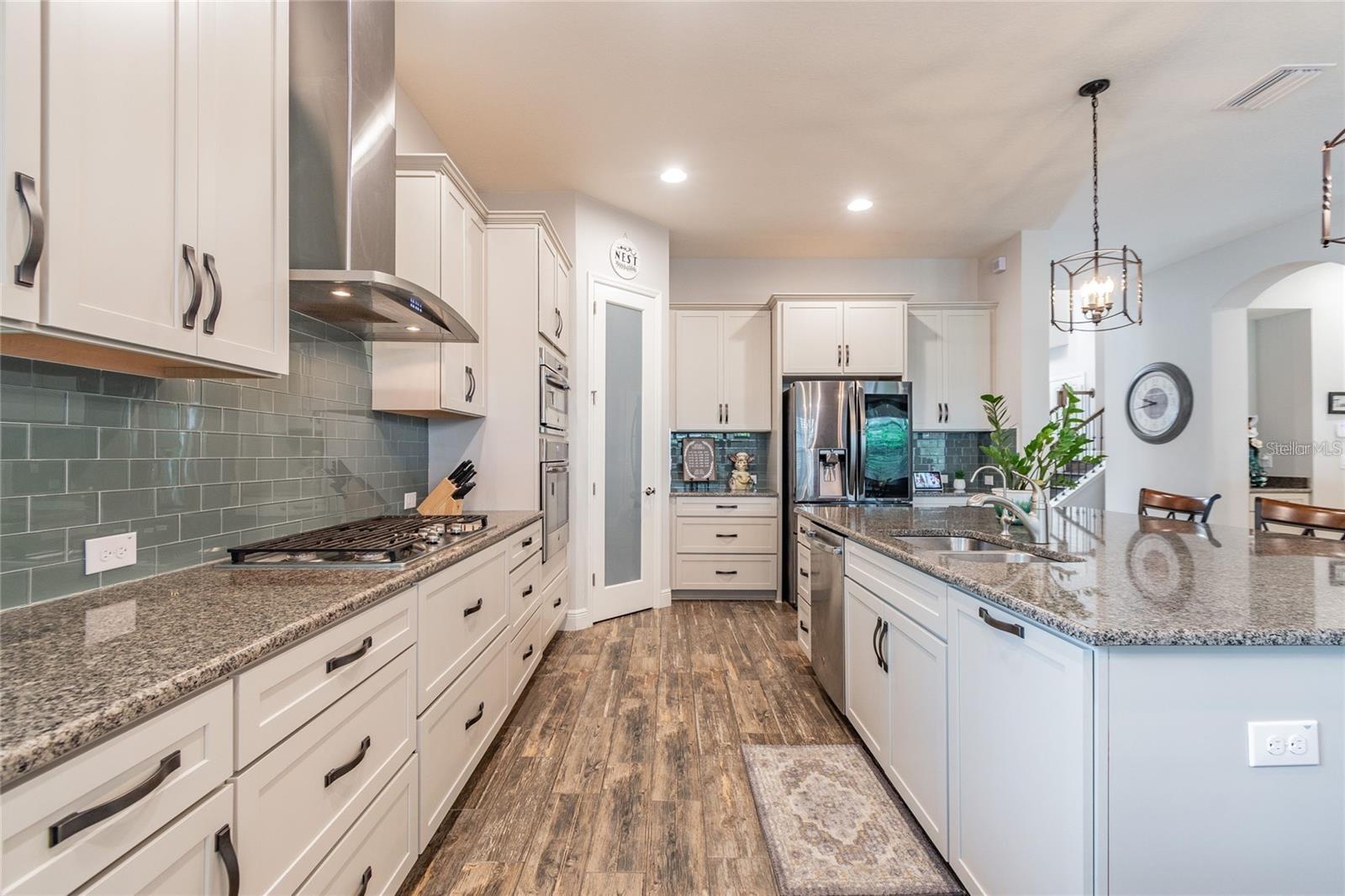 LAKESHORE RANCH PH I - Residential Lease