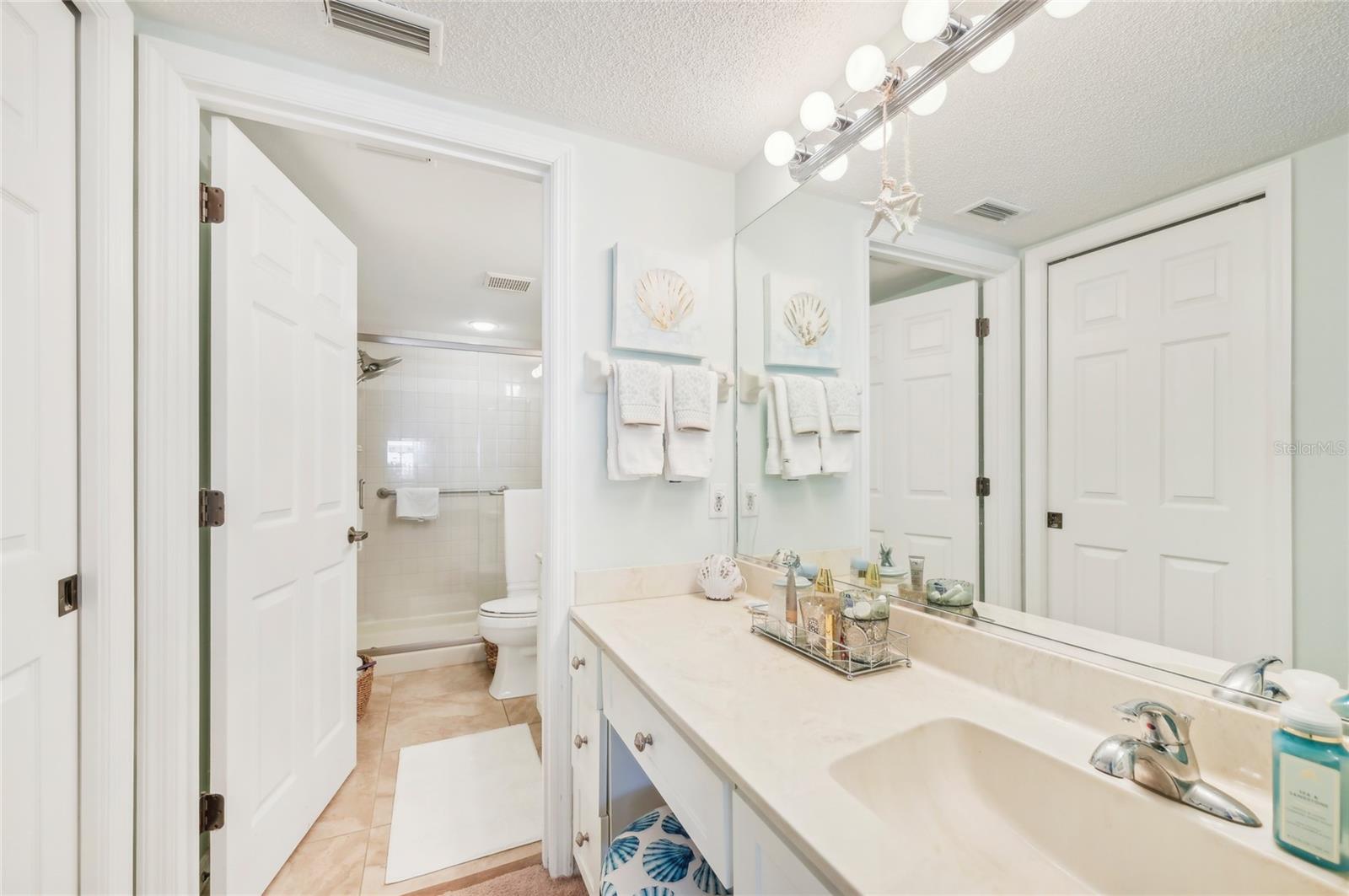 SHEFFIELD GREENE - Residential