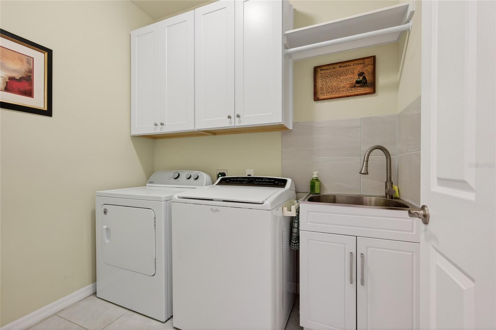 CARIBBEAN VILLAGE - Residential