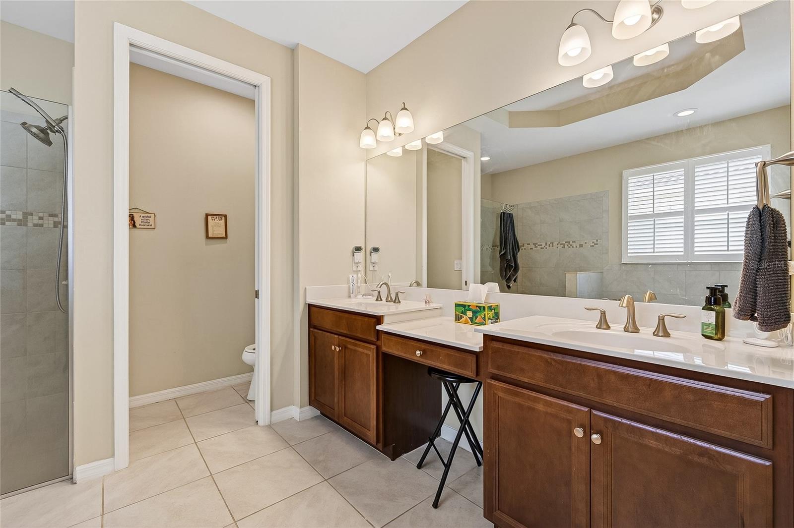 CARIBBEAN VILLAGE - Residential