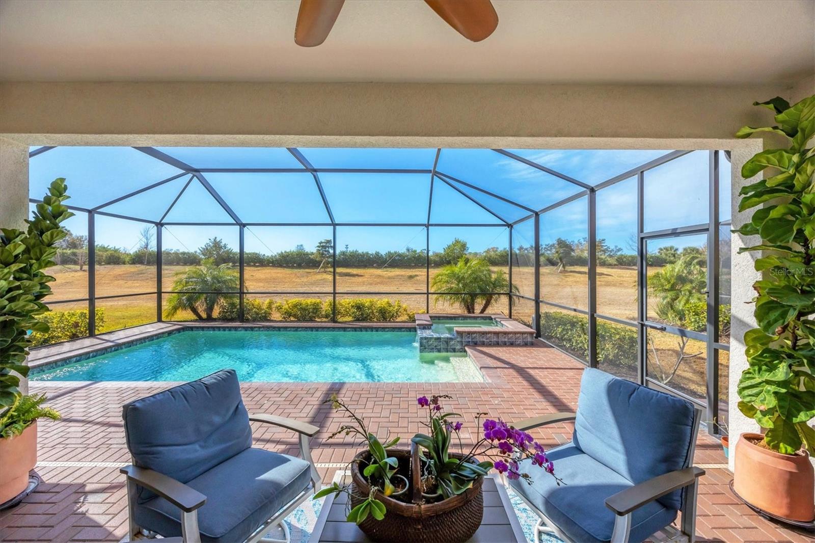 SARASOTA NATIONAL PH 13-B - Residential