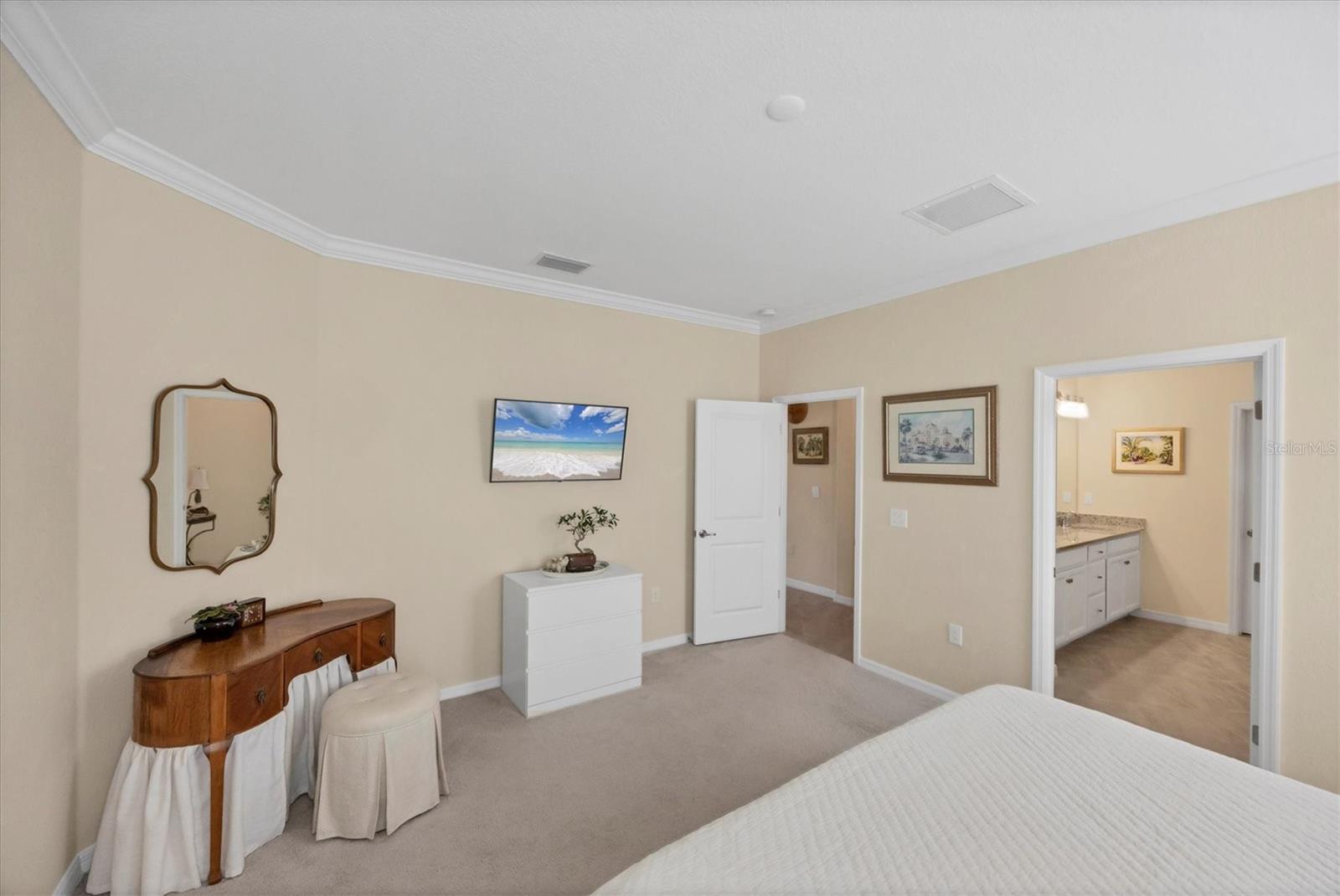 SARASOTA NATIONAL PH 13-B - Residential