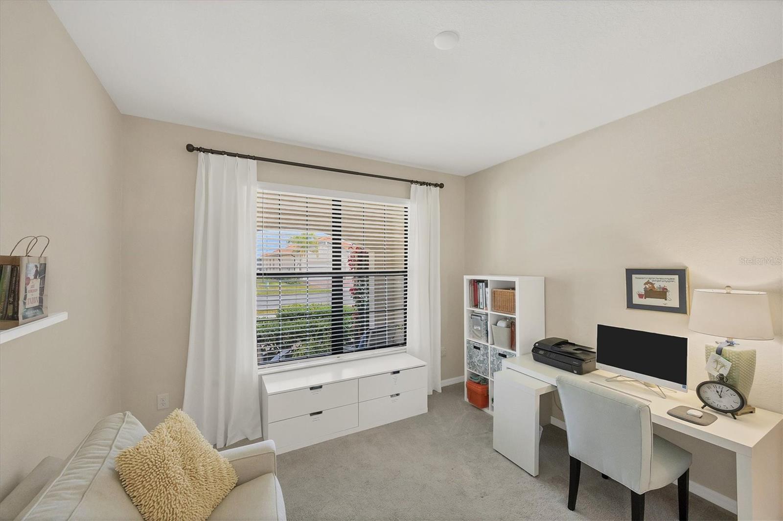 SARASOTA NATIONAL PH 13-B - Residential