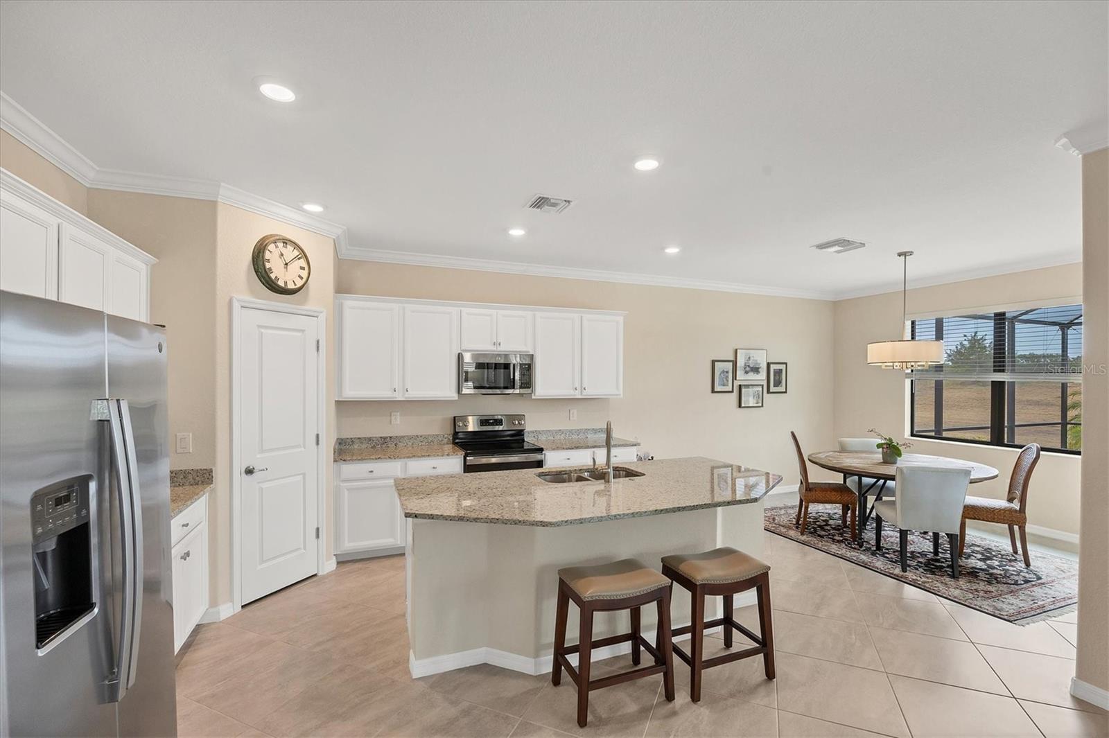 SARASOTA NATIONAL PH 13-B - Residential