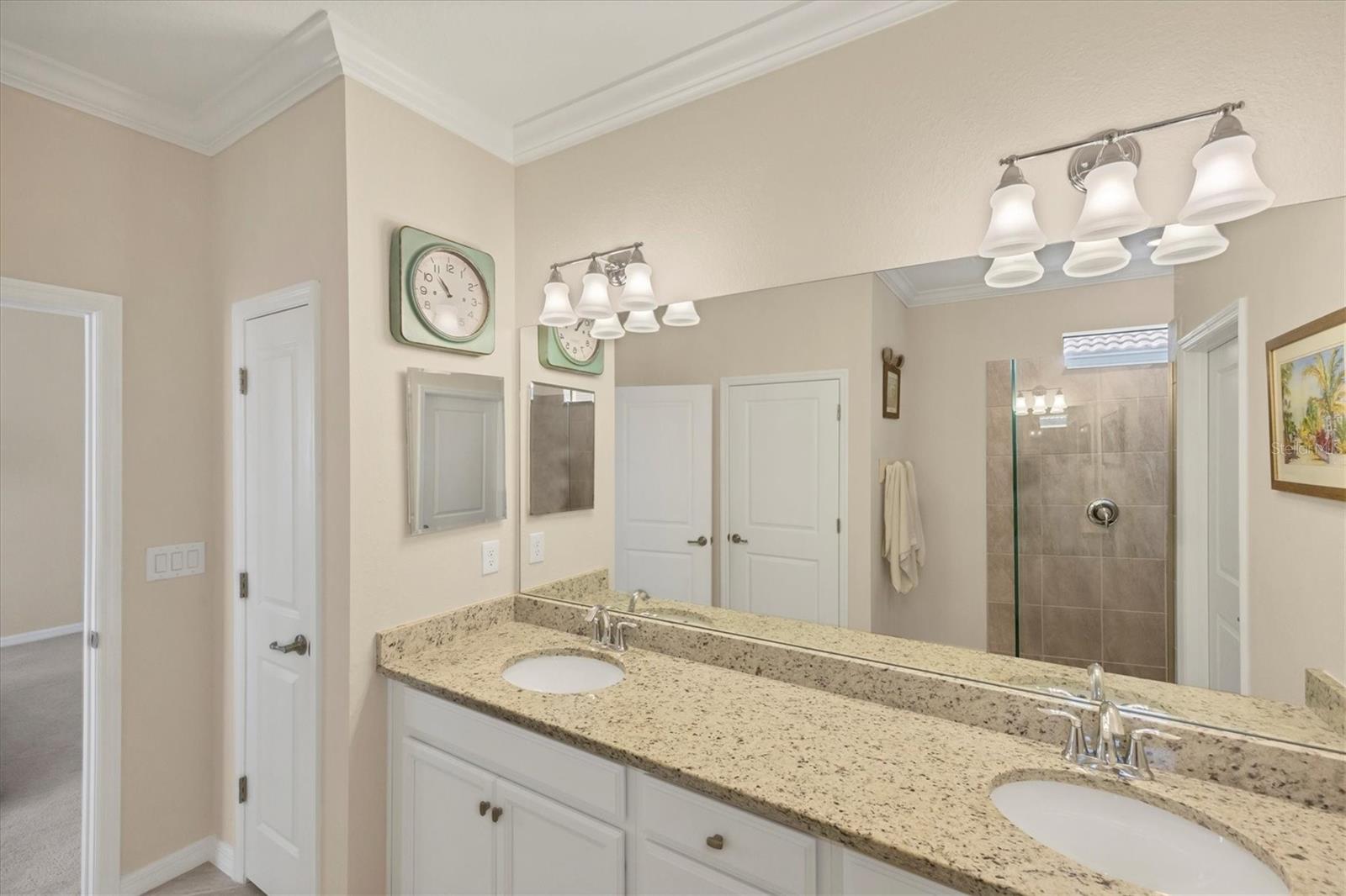 SARASOTA NATIONAL PH 13-B - Residential