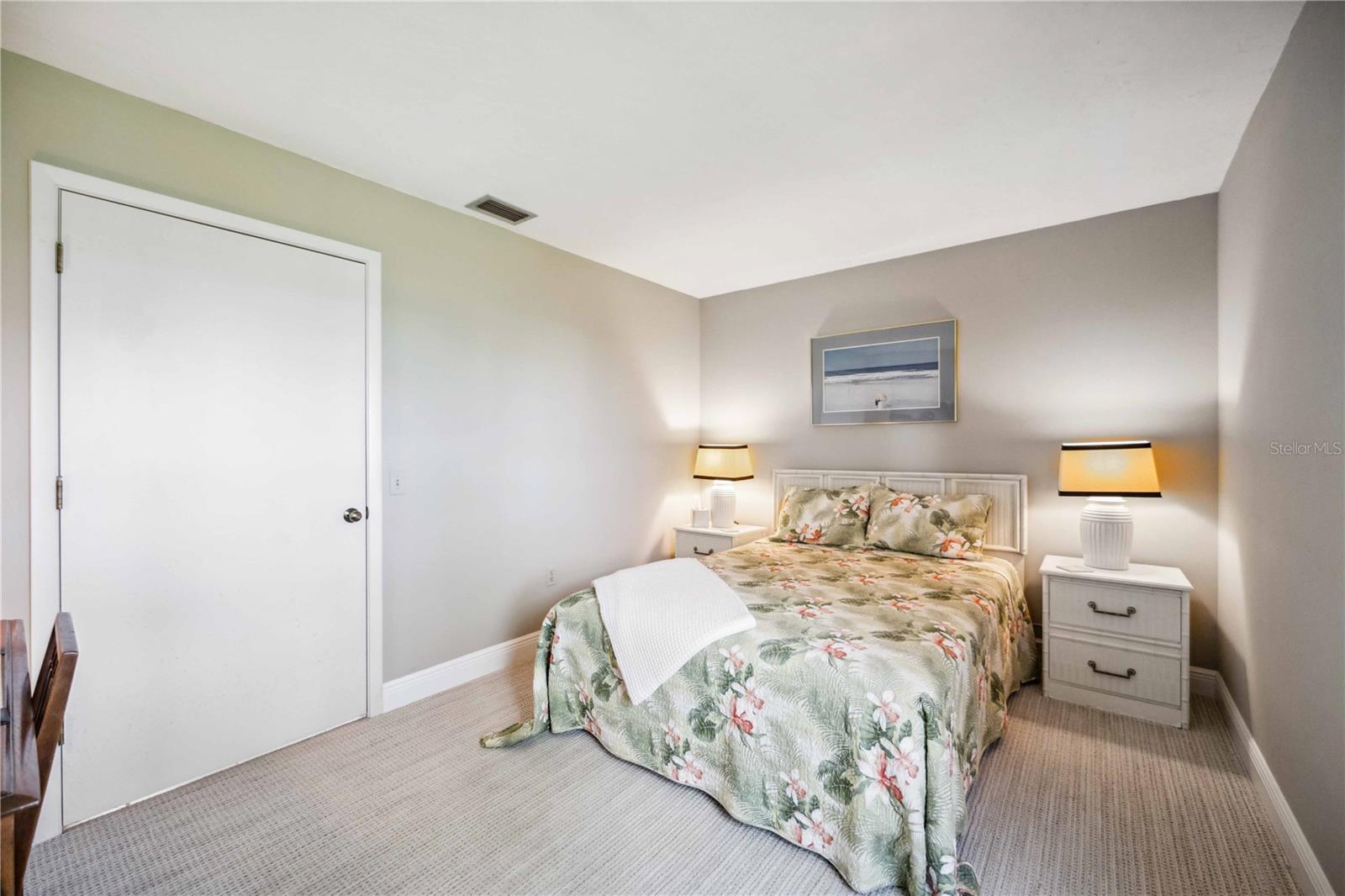 JACARANDA COUNTRY CLUB WEST VILLAGE - Residential