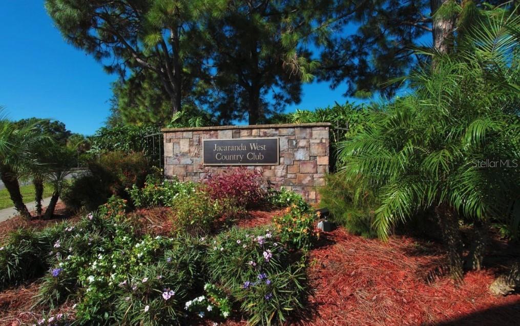 JACARANDA COUNTRY CLUB WEST VILLAGE - Residential