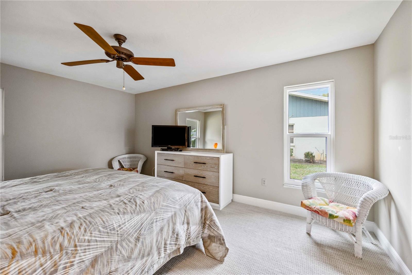 JACARANDA COUNTRY CLUB WEST VILLAGE - Residential