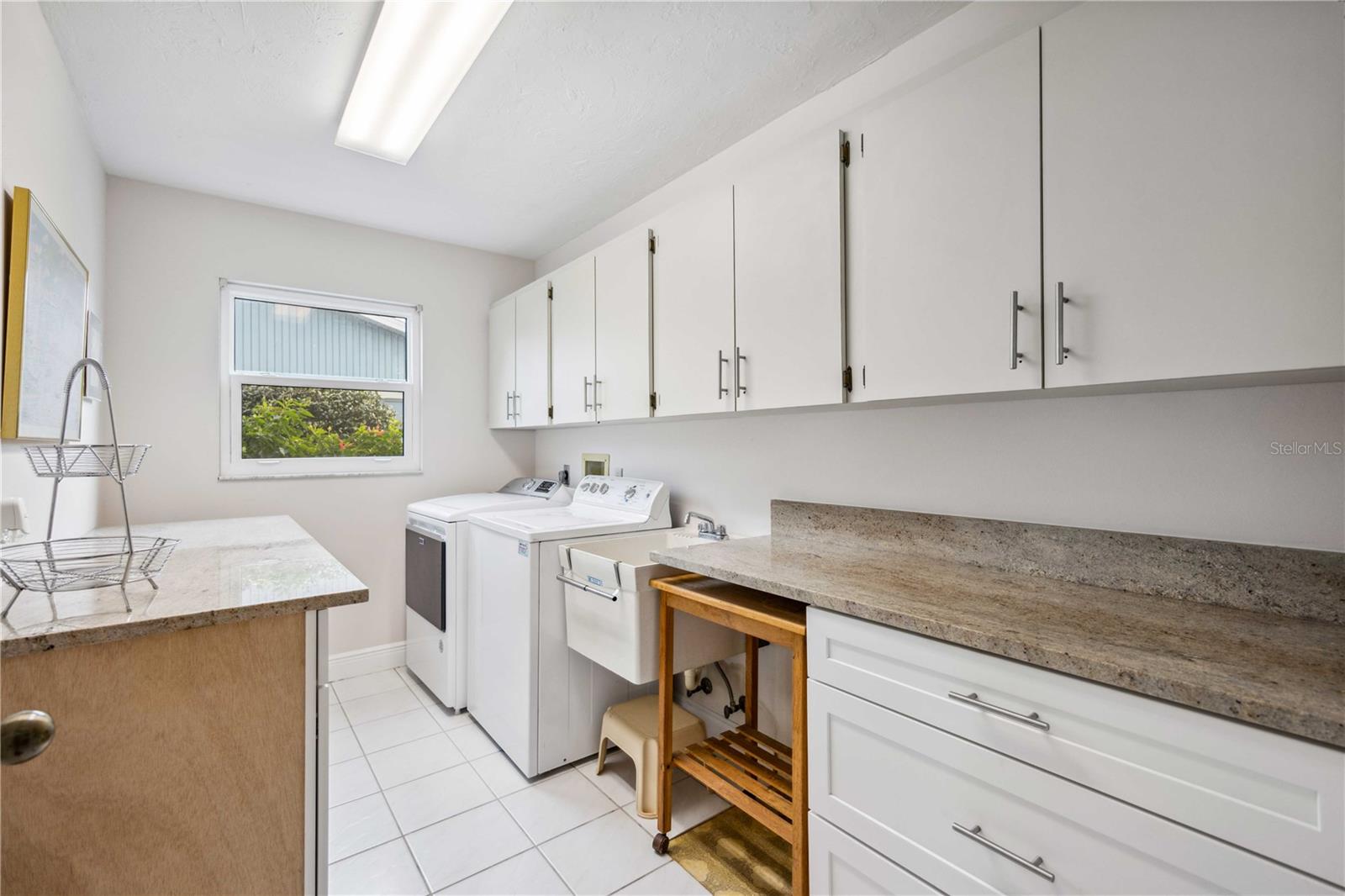 JACARANDA COUNTRY CLUB WEST VILLAGE - Residential