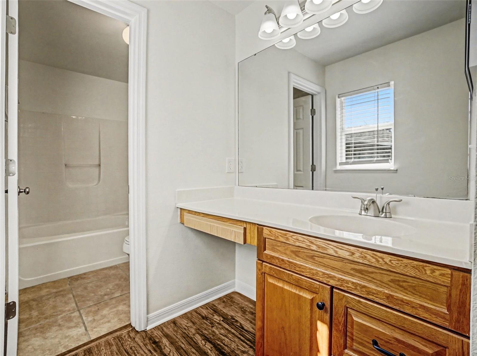 REGAL POINTE PH 01 43/129 - Residential