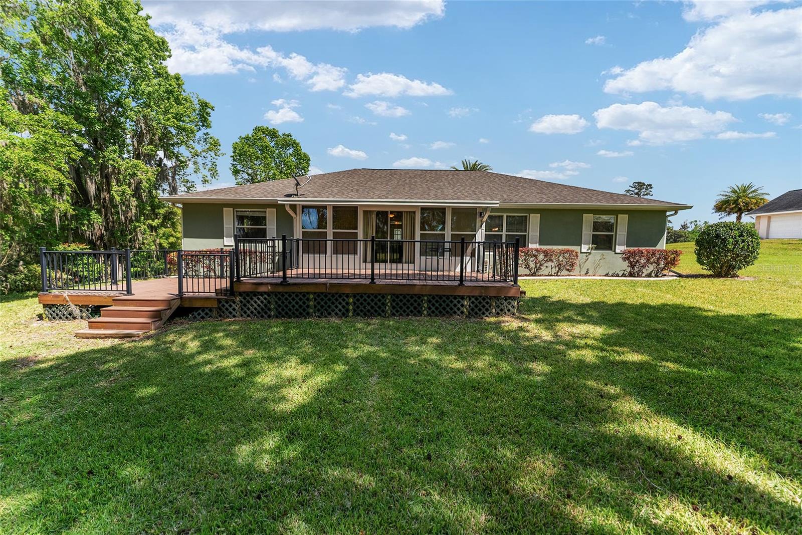 GOLDEN HILLS TURF & COUNTRY CLUB - Residential Lease