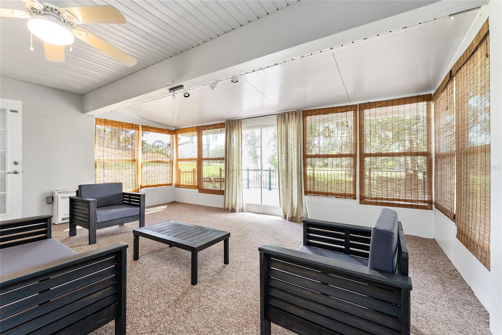 GOLDEN HILLS TURF & COUNTRY CLUB - Residential Lease