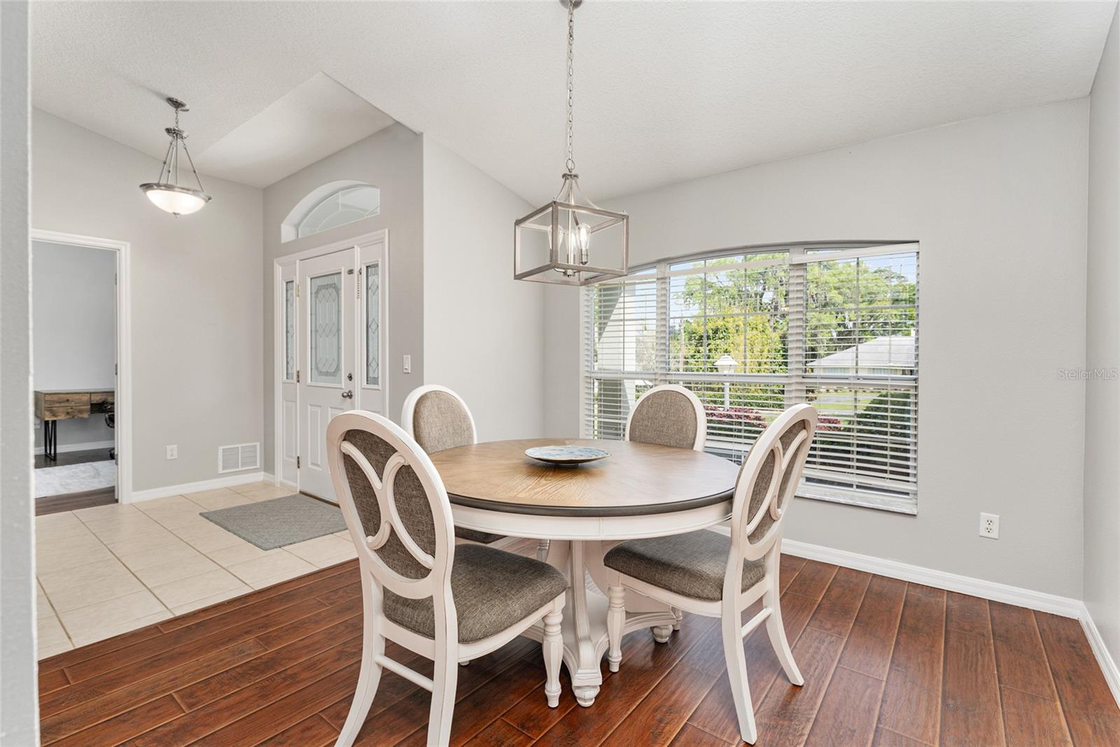 GOLDEN HILLS TURF & COUNTRY CLUB - Residential Lease