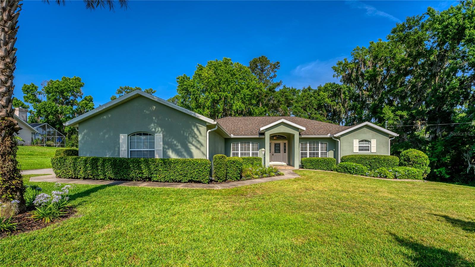 GOLDEN HILLS TURF & COUNTRY CLUB - Residential Lease